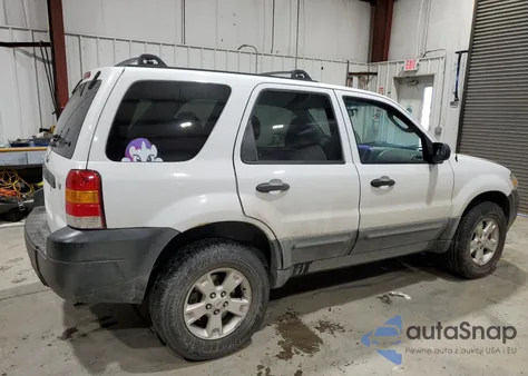2006 Ford Escape Xlt from USA, damaged, VIN 1FMYU93196KB87103